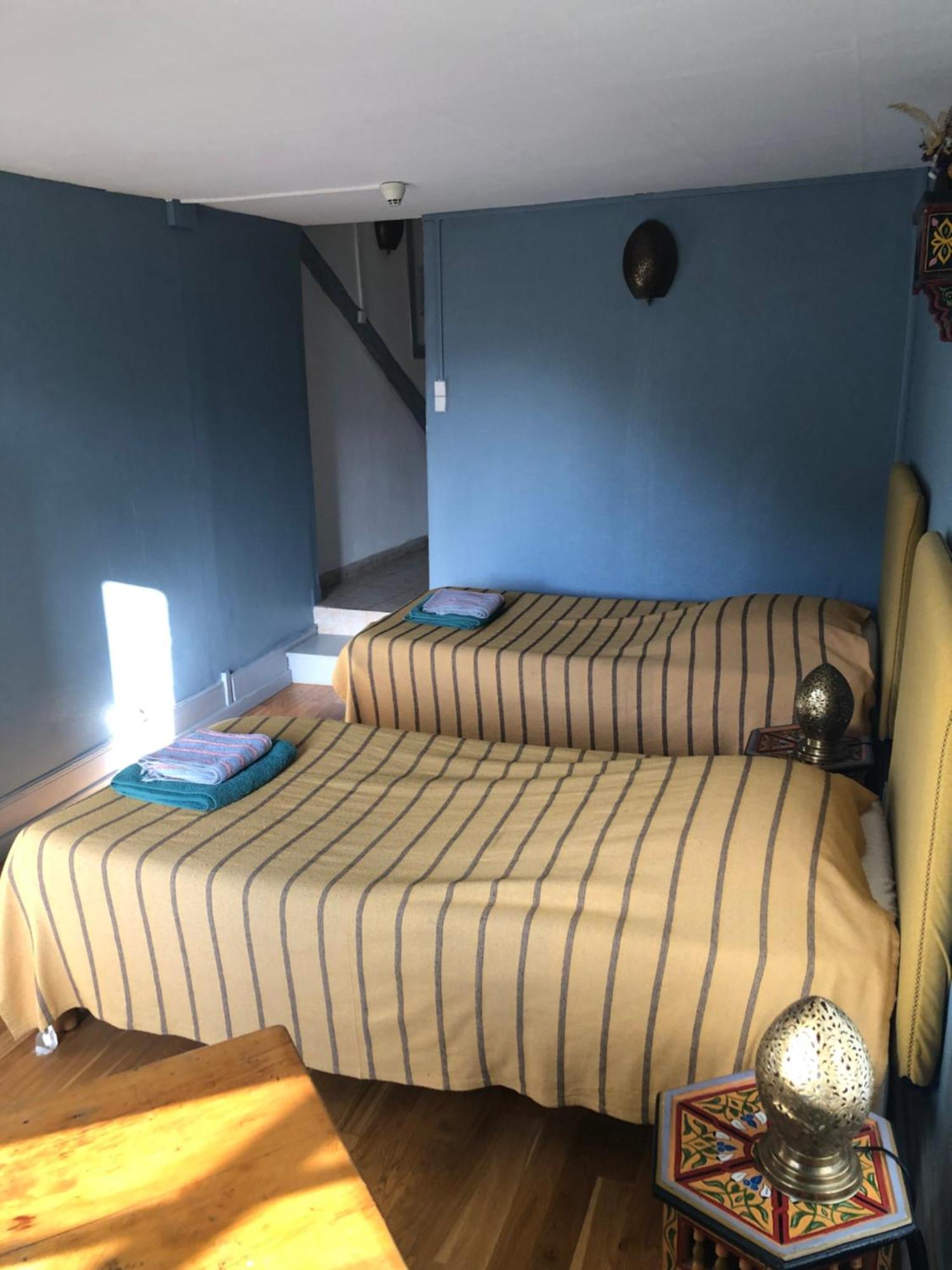 Hotel Le Dauphine à Châtillon-en-Diois Extérieur photo