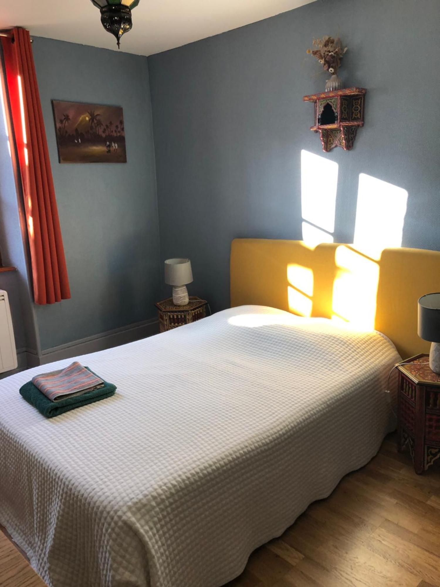 Hotel Le Dauphine à Châtillon-en-Diois Extérieur photo